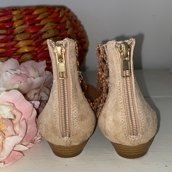 ZIGI SOHO Mela Sparkly Short Gladiator Sandals Size 6.5 - Picture 3 of 8